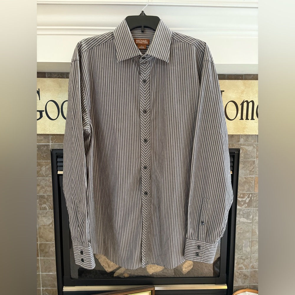 Michael Kors Men’s Striped Long Sleeve Button Shirt Size Large Extra Button EUC - Picture 1 of 11